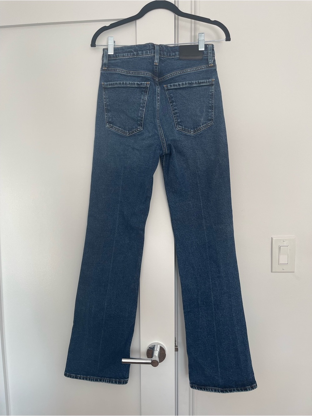 Citizens of Humanity Vidia Mid Rise Boot Jeans in Sutherland - Picture 4 of 6